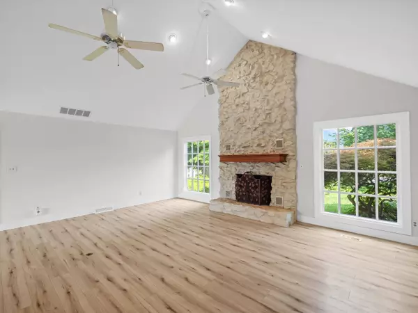 10351 Toler Bridge Road, Lewisport, KY 42351