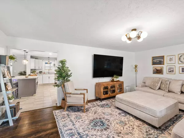 1320 Glenshiel Dr, Henderson, KY 42420