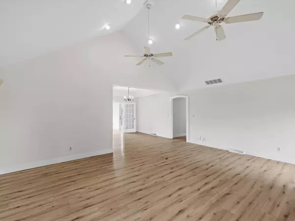 10351 Toler Bridge Road, Lewisport, KY 42351