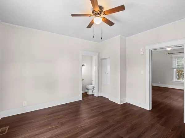 1105 W Reservoir Ave, Central City, KY 42330