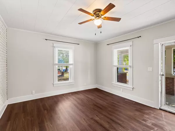 1105 W Reservoir Ave, Central City, KY 42330