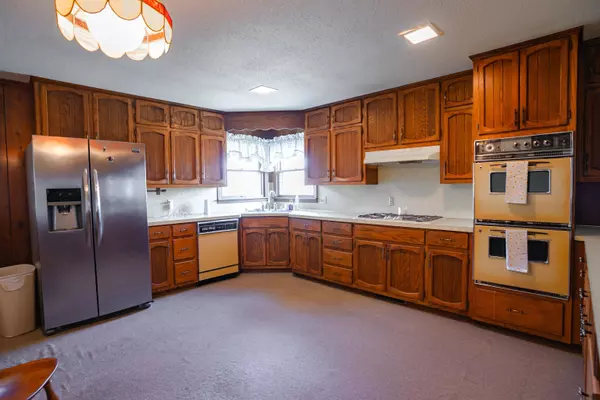 10565 State Route 81, Utica, KY 42376