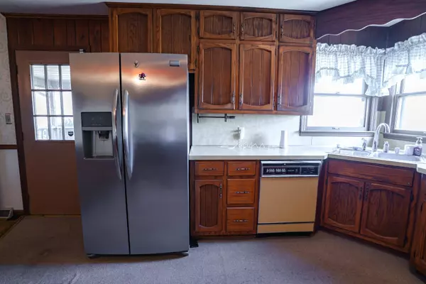 10565 State Route 81, Utica, KY 42376