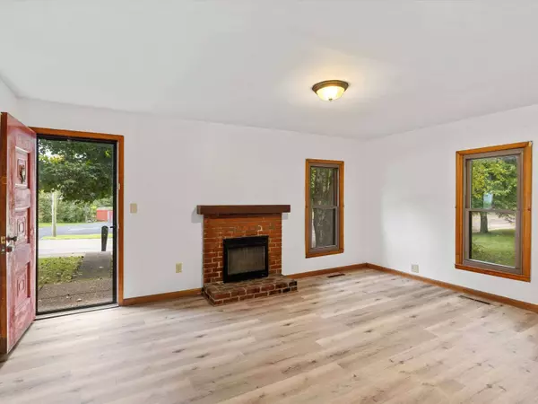 226 W Main St, Fordsville, KY 42343