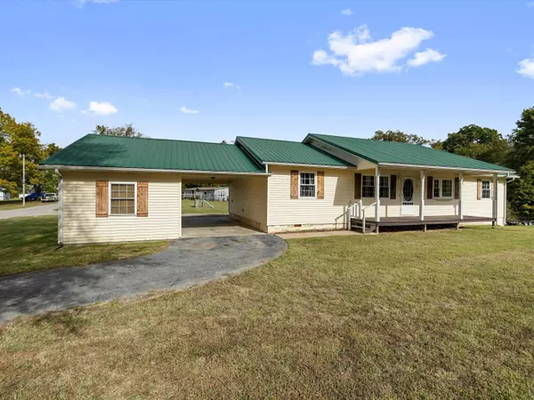 20 S LOGAN RD, Morgantown, KY 42261