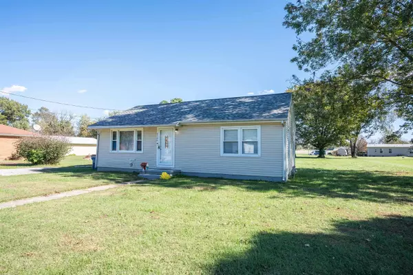 8988 Sacra Dr, Maceo, KY 42355