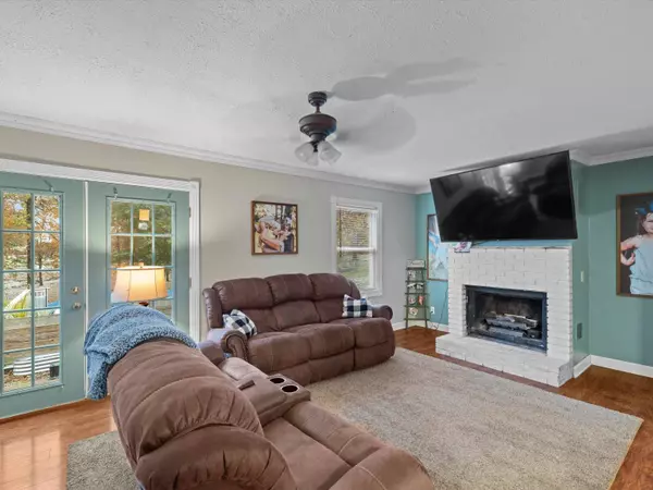 118 Thelma Ridge Rd, Centertown, KY 42328