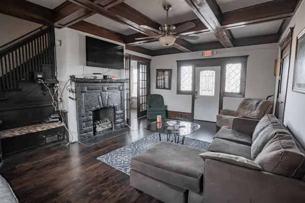 326 Clay St, Owensboro, KY 42303
