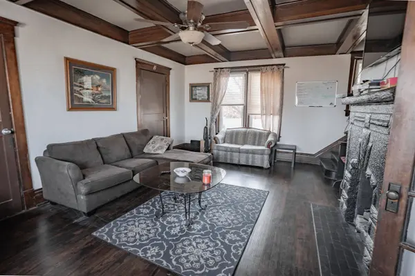 326 Clay St, Owensboro, KY 42303