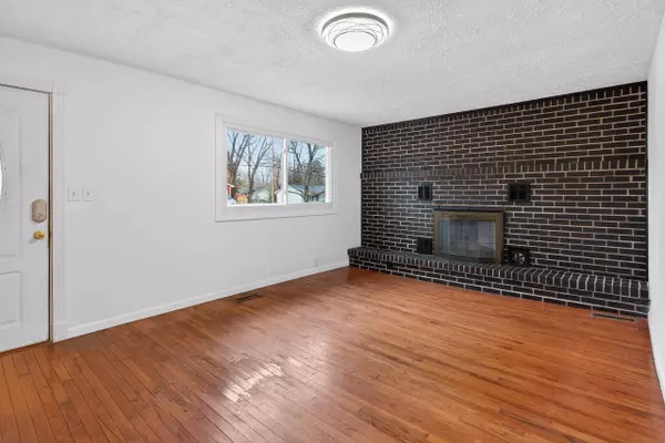 508 W Mose Rager Blvd, Drakesboro, KY 42337