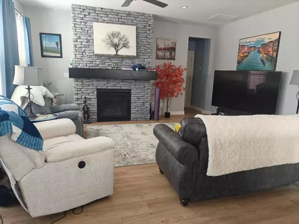 4122 Pinta Dr, Owensboro, KY 42301