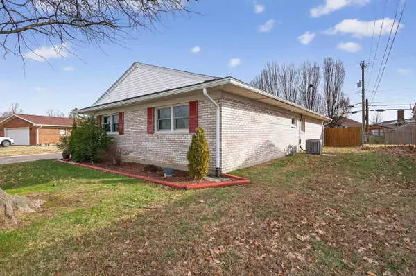 2303 Chateaugay Loop, Owensboro, KY 42301