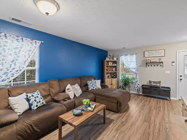 2686 Heartland Greens Pt, Owensboro, KY 42303