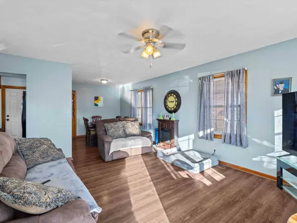 527 Suffolk Dr, Owensboro, KY 42303