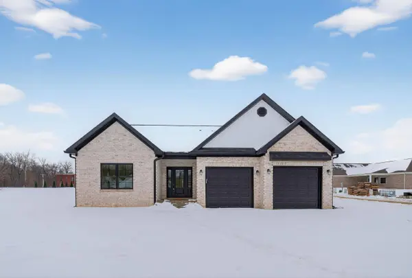 6021 Glencrest Ct, Newburgh, IN 47630