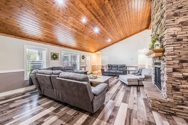 1127 KY-1473, Greenville, KY 42345