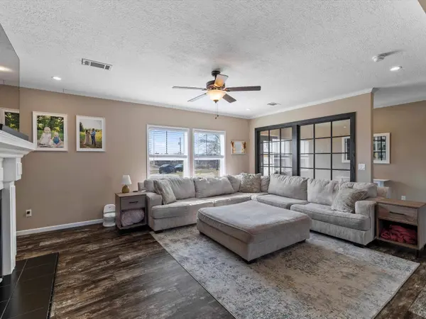 7410 KY-136, Calhoun, KY 42327