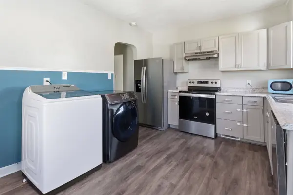 2550 E Riverside Dr, Evansville, IN 47714