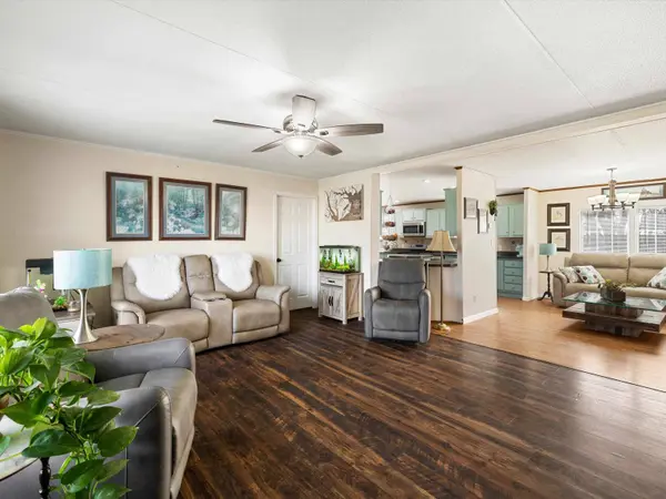 496 Newman-Stillhouse Rd, Owensboro, KY 42301