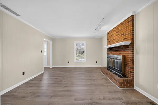 2232 Becklynn Dr, Owensboro, KY 42303