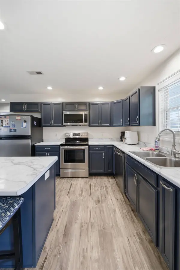 201 Oost Rd, Utica, KY 42376