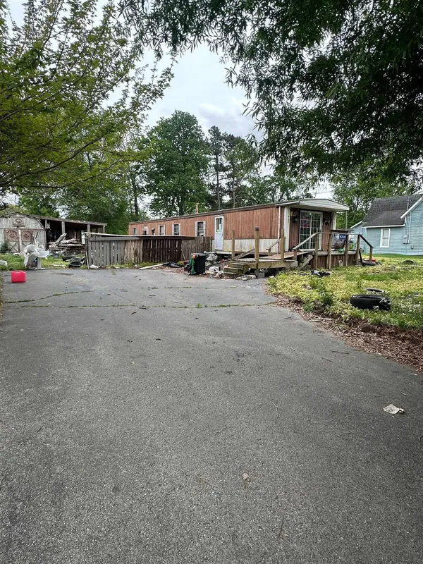 460 Walnut St, Calhoun, KY 42327