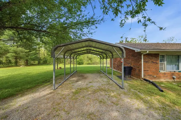 153 Whitely Loop, Horse Branch, KY 42349