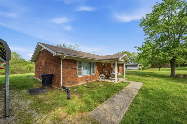 153 Whitely Loop, Horse Branch, KY 42349