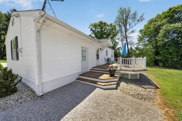 6148 St Lawrence Rd, Philpot, KY 42366