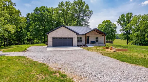 600 Claud Weedman Rd, Cromwell, KY 42333