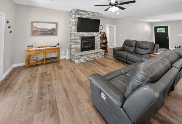 600 Claud Weedman Rd, Cromwell, KY 42333