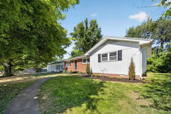 4131 Thruston Dermont Rd, Owensboro, KY 42303