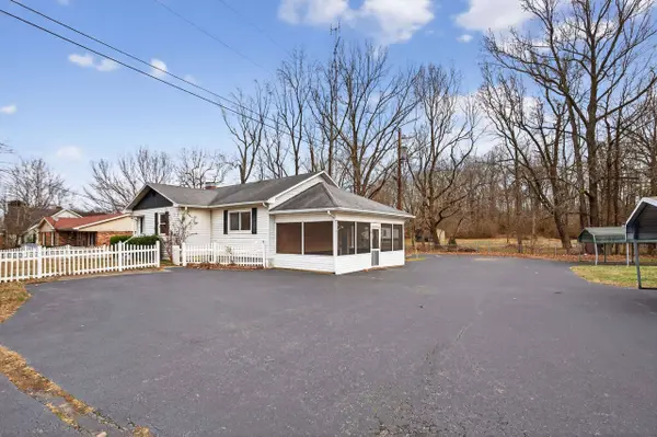 508 W Mose Rager Blvd, Drakesboro, KY 42337