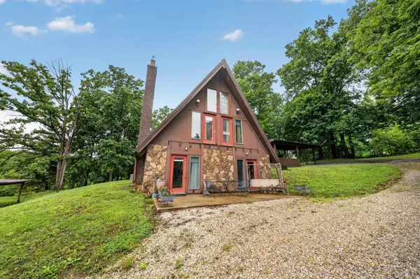 575 Hilldale Rd, Lewisport, KY 42351