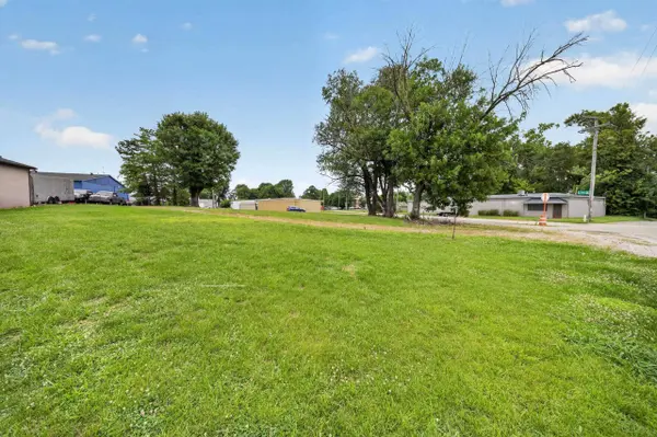 1714 Hall St, Owensboro, KY 42303