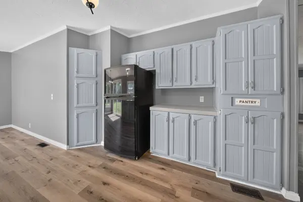 9316 Herbert Rd, Whitesville, KY 42378