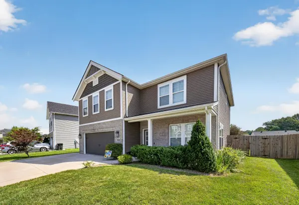 2630 Dellwood Vly Ln, Utica, KY 42376