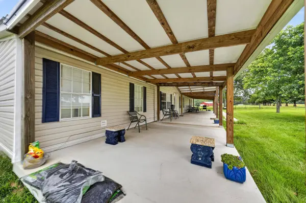 1100 Solway Meeting Rd, Big Clifty, KY 42712