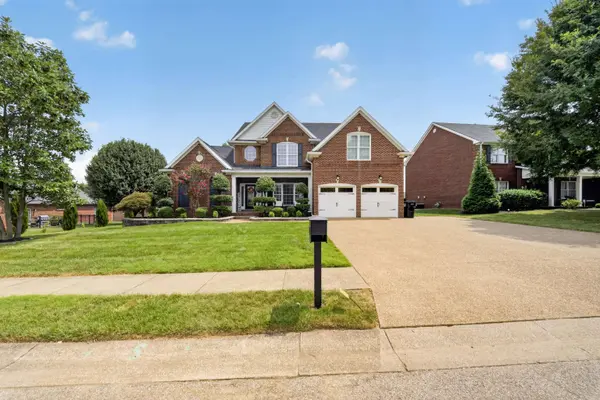 4513 Oakhurst Bend
