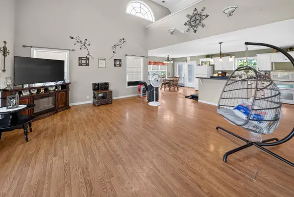3044 Hilltop Curve Rd, Waverly, KY 42462