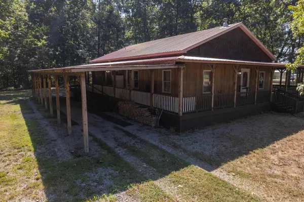 870 Dillingham Schoolhouse Rd, White Plains, KY 42464