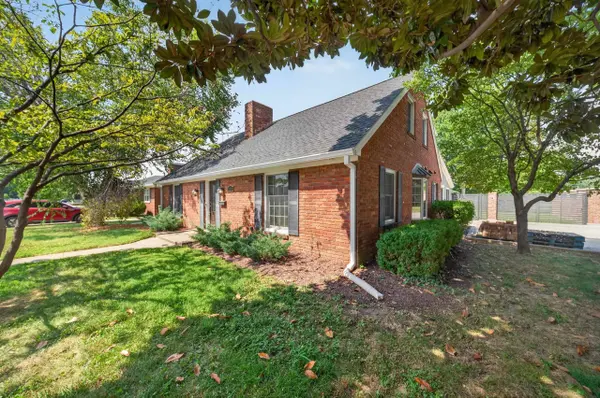 1801 Mohawk Dr, Owensboro, KY 42301