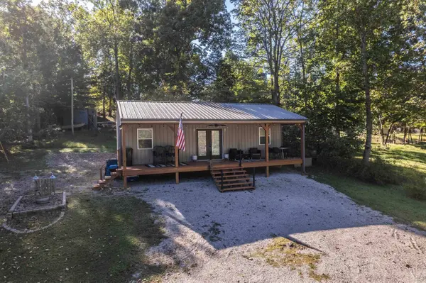 152 Comanche Dr, Falls Of Rough, KY 40119