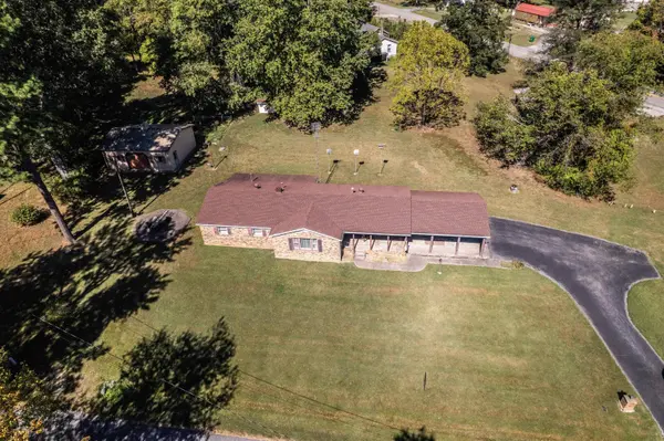 51 Lynn City Rd, Sacramento, KY 42372