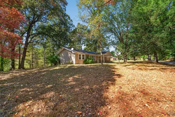 27 Whitely Loop, Horse Branch, KY 42349