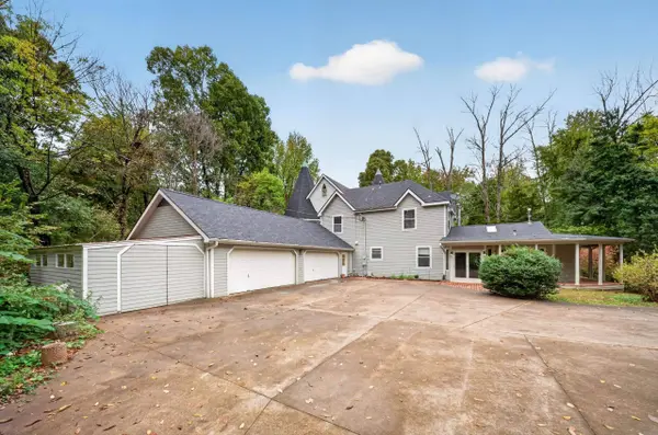 6220 Millers Mill Rd, Philpot, KY 42366