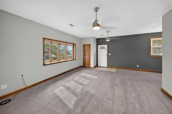 11600 Roedel Dr, Evansville, IN 47712
