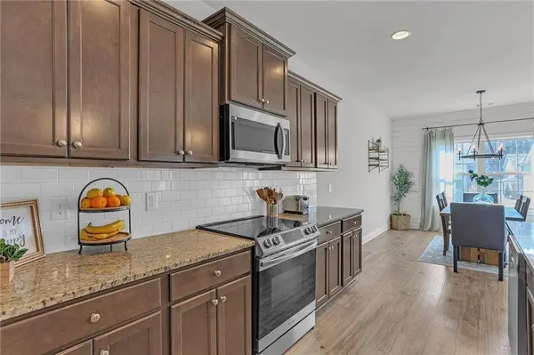 1317 Elmswood Glen WAY, Lawrenceville, GA 30045