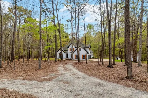 857 Cooper RD, Social Circle, GA 30025
