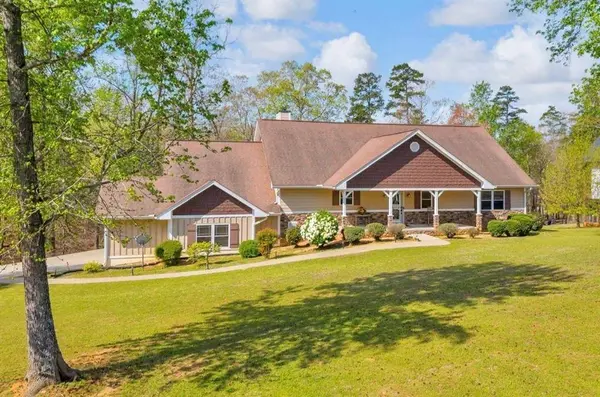 35 Villa CT, Hartwell, GA 30643